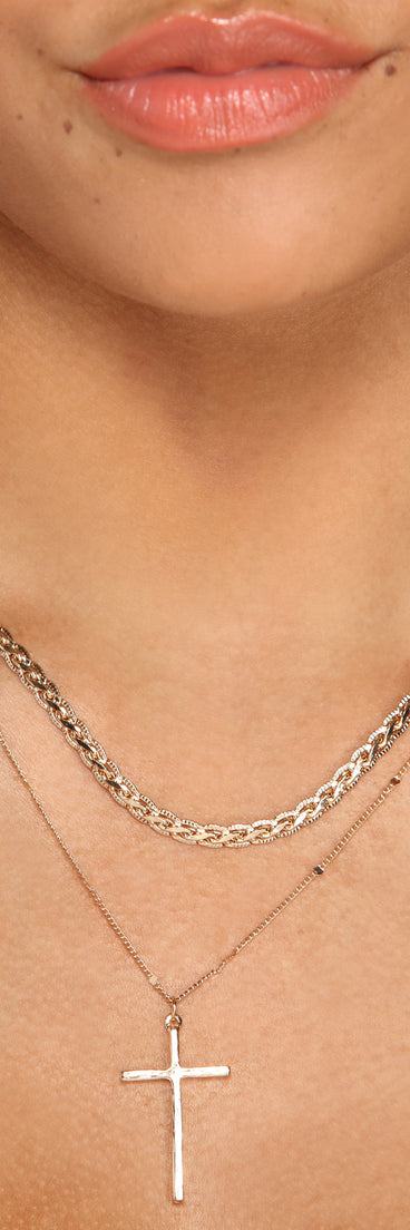 A Chic Moment Necklace for 2022 festival outfits, festival dress, outfits for raves, concert outfits, and/or club outfits