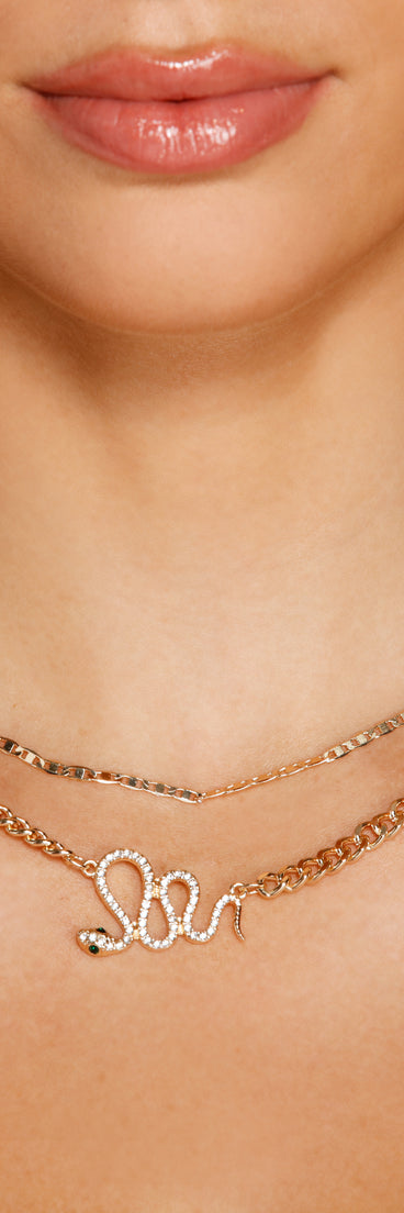 Vamp It Up Layered Snake Chain Necklace is a trendy pick to create 2023 festival outfits, festival dresses, outfits for concerts or raves, and complete your best party outfits!