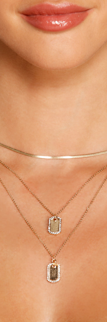 Trendy Luxe Layered Necklace Set is a trendy pick to create 2023 festival outfits, festival dresses, outfits for concerts or raves, and complete your best party outfits!