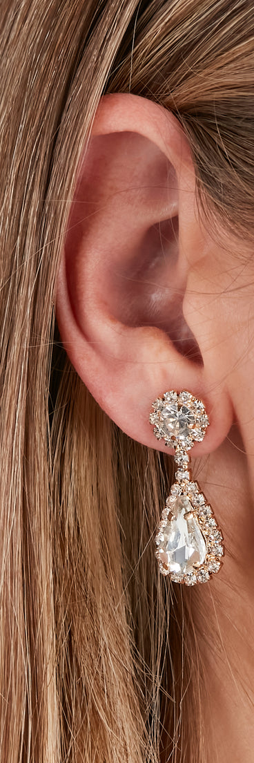 With Simply Stunning Rhinestone Lariat Jewelry Set as your homecoming jewelry or accessories, your 2023 Homecoming dress look will be fire!