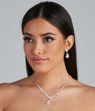 Night To Remember Rhinestone Necklace And Earrings Set is the perfect Homecoming look pick with on-trend details to make the 2023 HOCO dance your most memorable event yet!