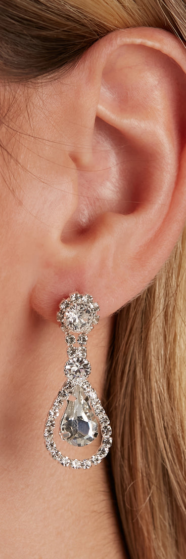 Queen For A Night Teardrop Necklace Set