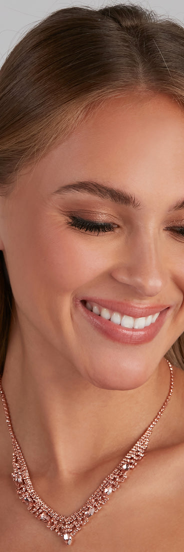 Public Affair Rhine Collar And Earrings Set