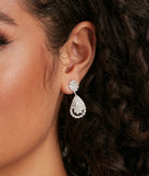 Teardrops of Glamour Collar Earring Set