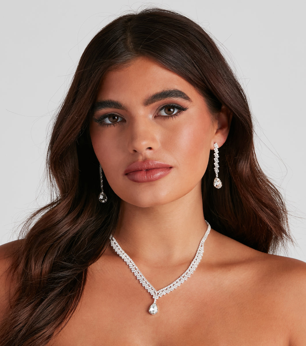 Elegant Affair Necklace And Earrings Set