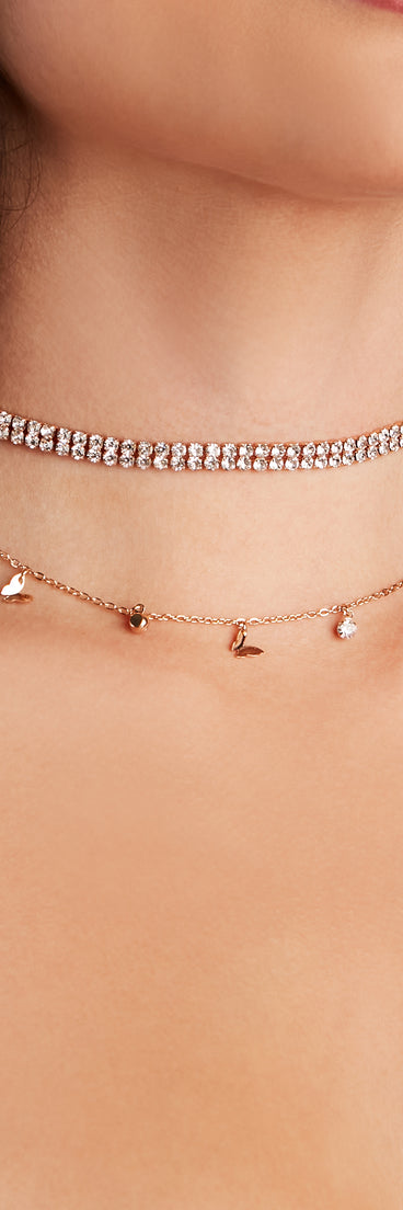 Sweet Butterfly Charm Choker Set is a trendy pick to create 2023 festival outfits, festival dresses, outfits for concerts or raves, and complete your best party outfits!