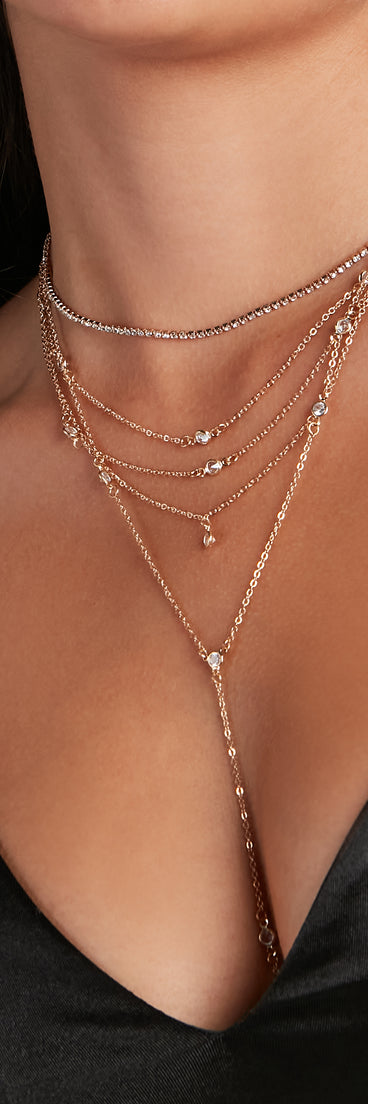 Chic Peek Dainty Layered Necklace is a trendy pick to create 2023 festival outfits, festival dresses, outfits for concerts or raves, and complete your best party outfits!