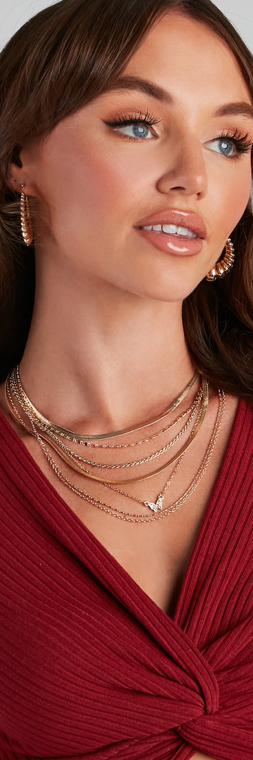 Boho Butterfly Layered Necklace is a trendy pick to create 2023 festival outfits, festival dresses, outfits for concerts or raves, and complete your best party outfits!