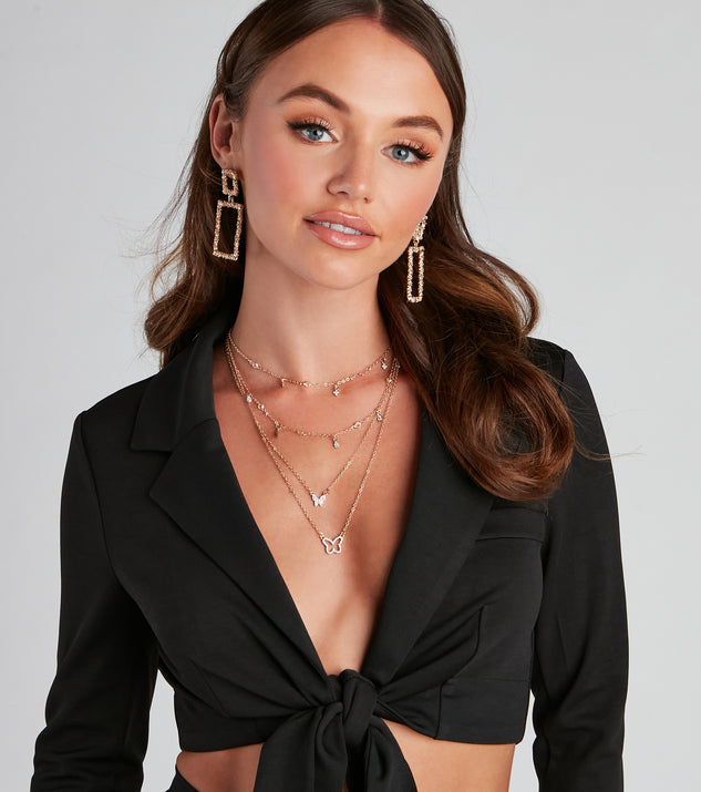See Me Fly Dainty Layered Necklace is a fire pick to create 2023 festival outfits, concert dresses, outfits for raves, or to complete your best party outfits or clubwear!