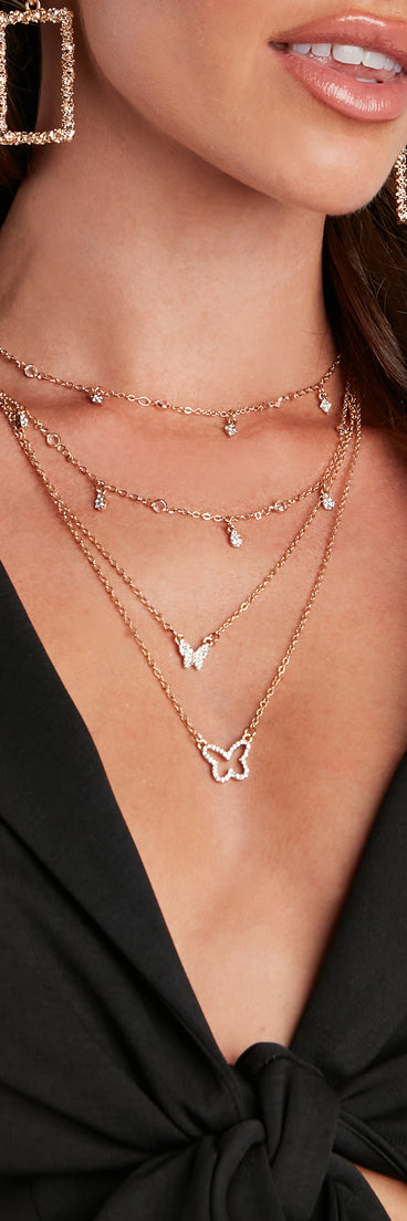 See Me Fly Dainty Layered Necklace is a fire pick to create 2023 festival outfits, concert dresses, outfits for raves, or to complete your best party outfits or clubwear!