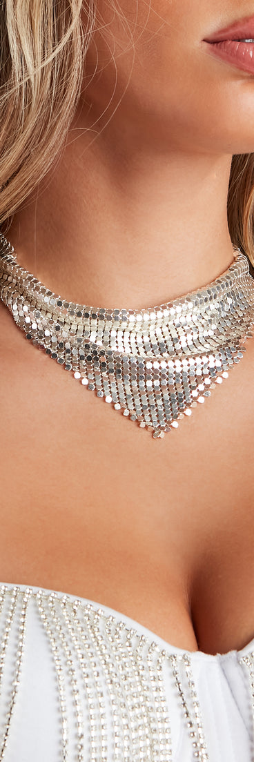 Trendy Fab Metal Mesh Bandana Necklace is a trendy pick to create 2023 festival outfits, festival dresses, outfits for concerts or raves, and complete your best party outfits!