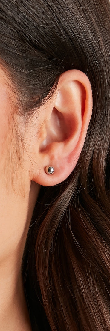 Sleek Snake Chain And Stud Earrings Set