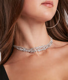 With True Elegance Rhinestone Choker Necklace Set as your homecoming jewelry or accessories, your 2023 Homecoming dress look will be fire!