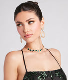 With In The Mood For Glamour Gemstone Choker Necklace as your homecoming jewelry or accessories, your 2023 Homecoming dress look will be fire!