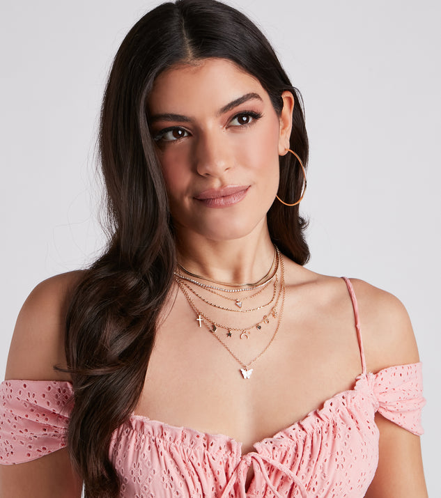 Trendy Glam Babe Charm Necklace Set is a fire pick to create 2023 festival outfits, concert dresses, outfits for raves, or to complete your best party outfits or clubwear!