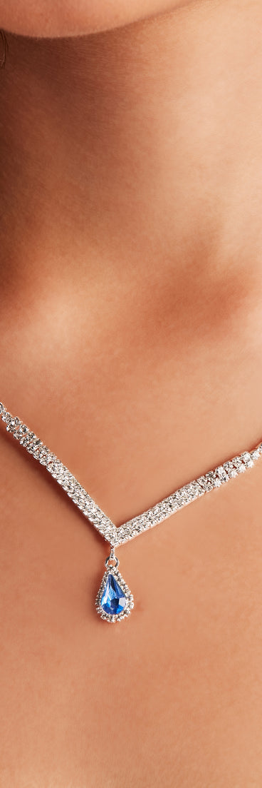 Chic And Luxe Gemstone Necklace And Earrings Set