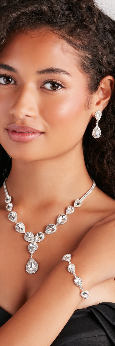 Glam Beauty Necklace, Earrings, And Bracelet Set