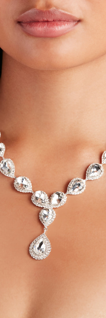 Glam Beauty Necklace, Earrings, And Bracelet Set