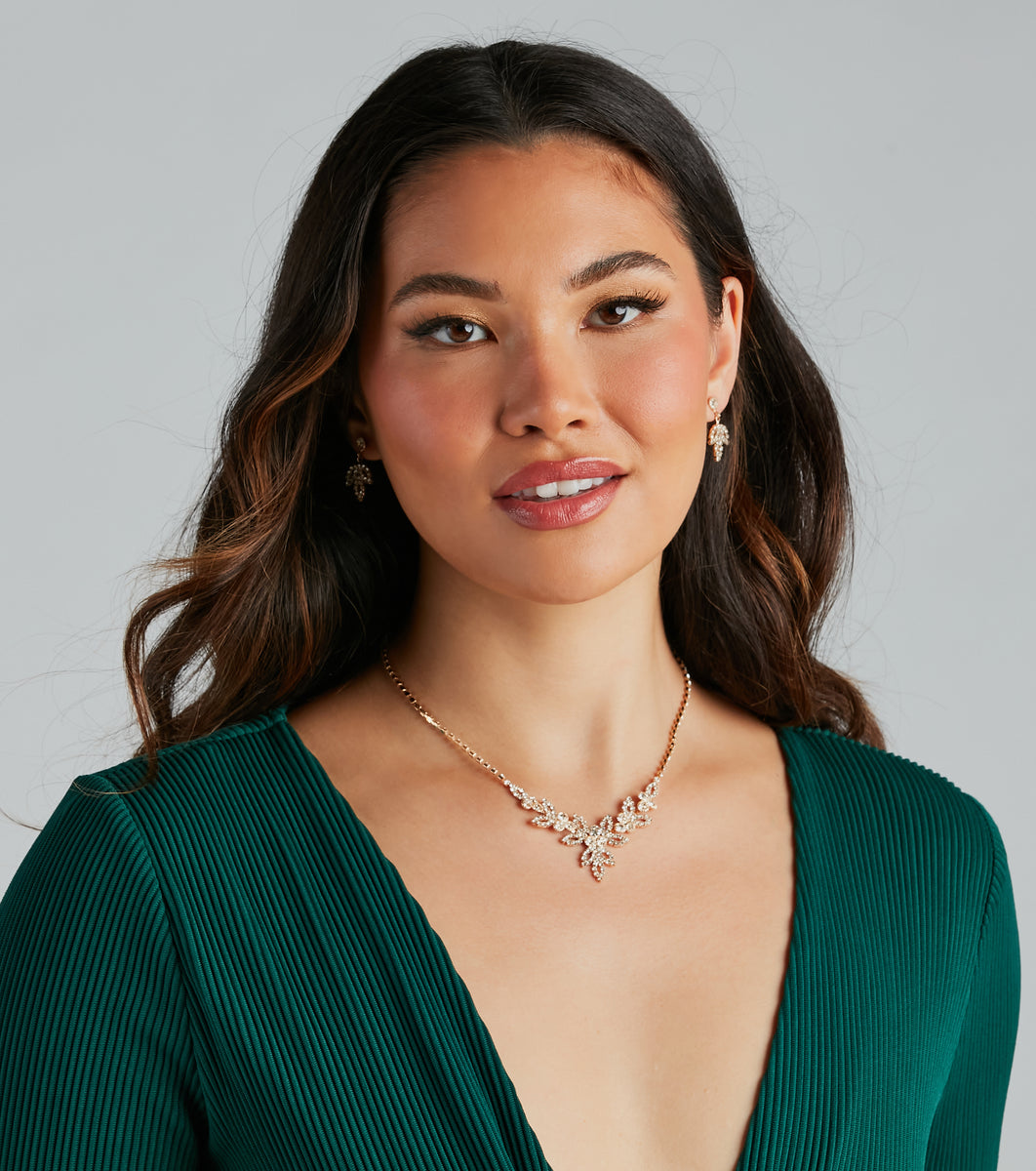 Simplicity Is Luxe Necklace And Earrings Set