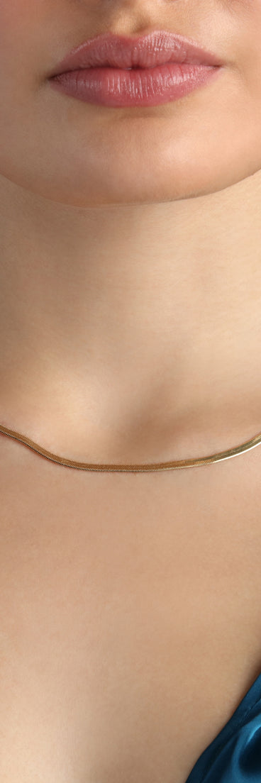 Simple And Elevated Snake Chain Necklace