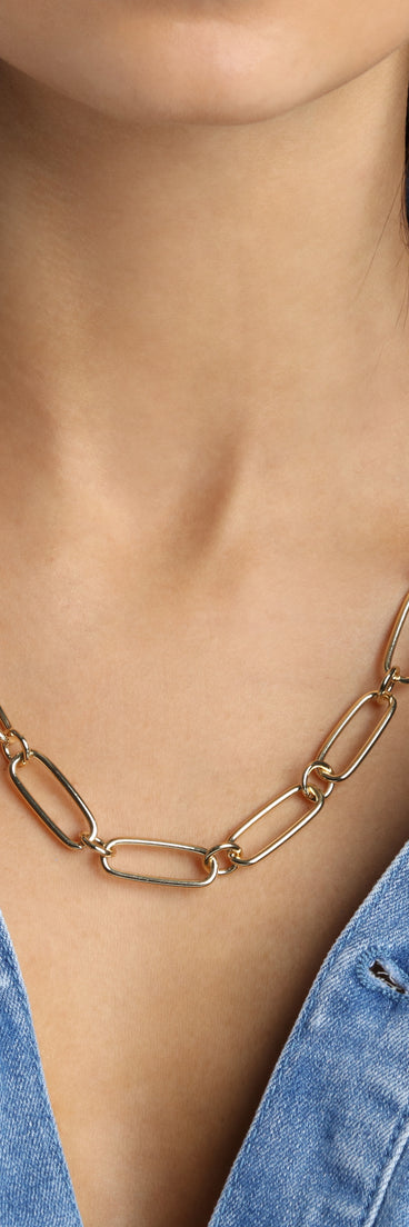 Sleek Details Chain-Link Necklace