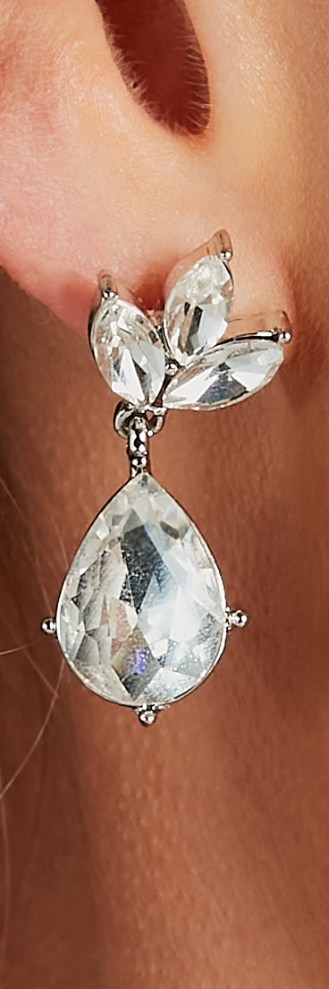 Touch Of Sophistication Necklace And Earrings Set