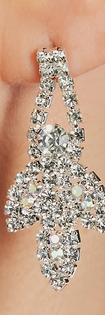 Homecoming jewelry and accessories like the Elegant Sparkle Rhinestone Necklace And Earrings Set provide the finishing touch to help you dazzle at HOCO 2025!