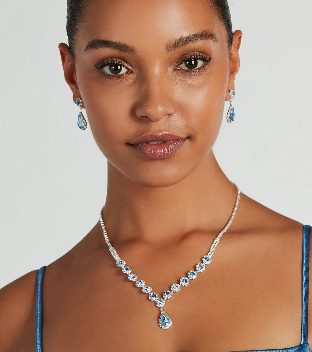 Luxe Beauty Rhinestone Necklace And Earrings Set