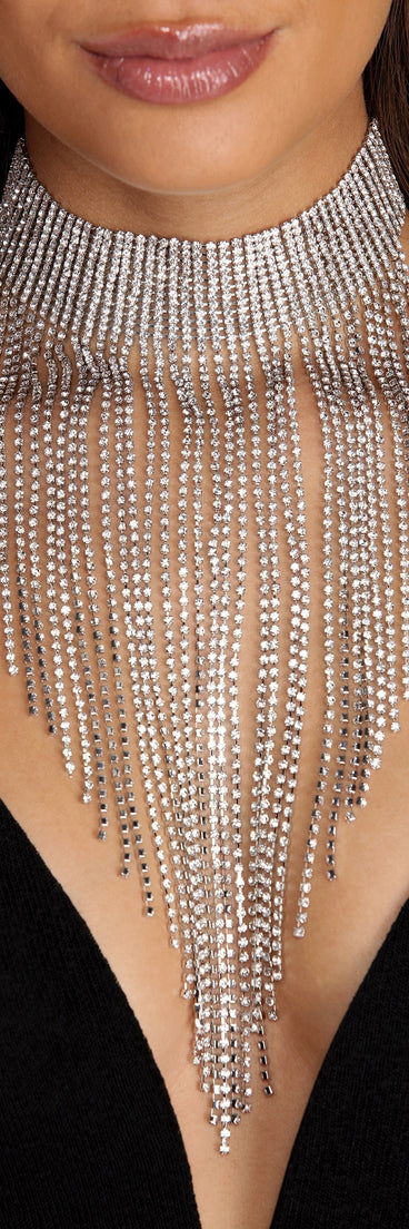 Fabulous In Fringe Rhinestone Choker is the perfect Homecoming look pick with on-trend details to make the 2023 HOCO dance your most memorable event yet!