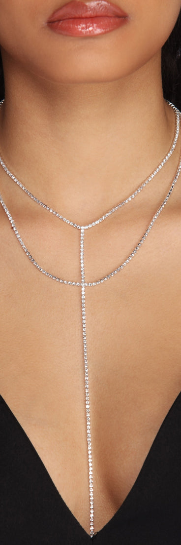 Layered Rhinestone Lariat Necklace is the perfect Homecoming look pick with on-trend details to make the 2023 HOCO dance your most memorable event yet!