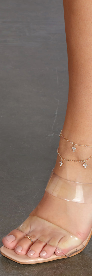 Don't Cross Me Anklet Set is the perfect Homecoming look pick with on-trend details to make the 2023 HOCO dance your most memorable event yet!