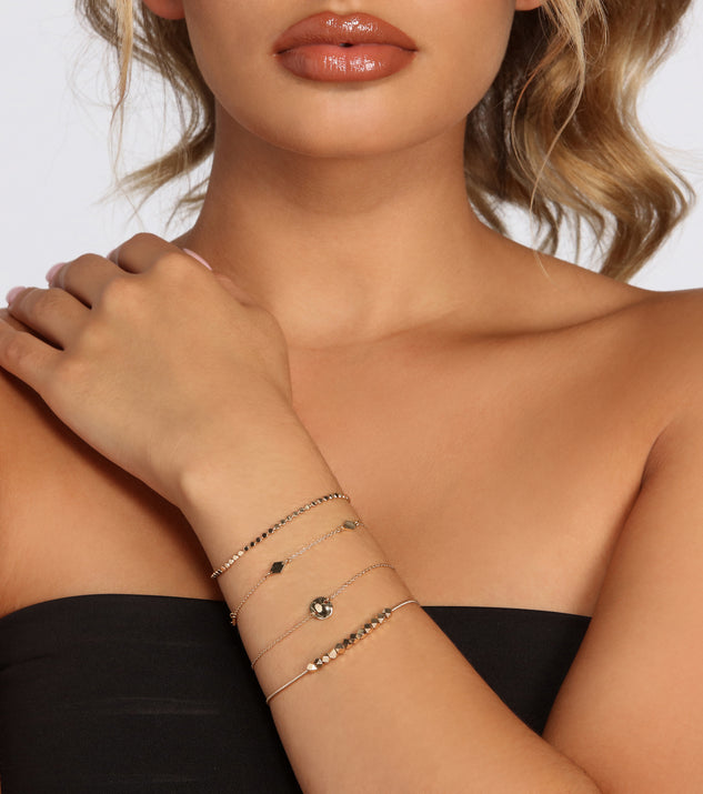Sweet And Simple Dainty Bracelet Set