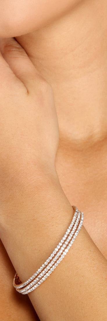 Rhinestone Memory Wire Bracelet Pack is the perfect Homecoming look pick with on-trend details to make the 2023 HOCO dance your most memorable event yet!