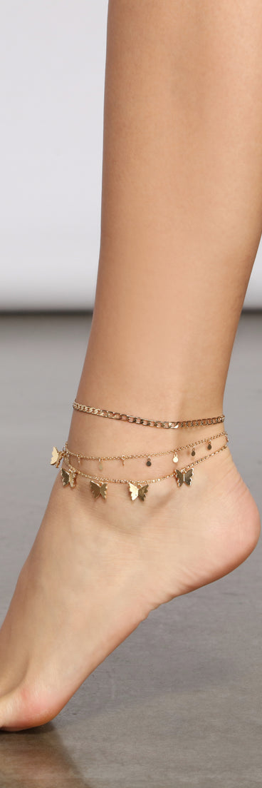 With Three Pack Butterfly Chain Anklets as your homecoming jewelry or accessories, your 2023 Homecoming dress look will be fire!