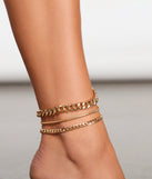 So Luxe Triple Row Chain Link Anklet is a trendy pick to create 2023 festival outfits, festival dresses, outfits for concerts or raves, and complete your best party outfits!