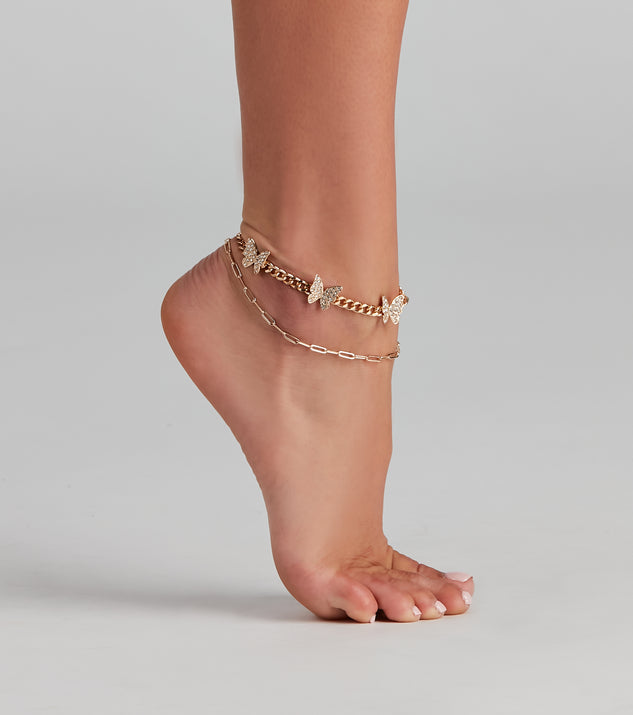 Butterfly Bae Chain-Link Anklet is a trendy pick to create 2023 festival outfits, festival dresses, outfits for concerts or raves, and complete your best party outfits!