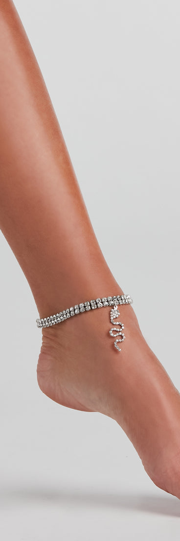 Natural Instinct Snake Charm Anklet is a trendy pick to create 2023 festival outfits, festival dresses, outfits for concerts or raves, and complete your best party outfits!
