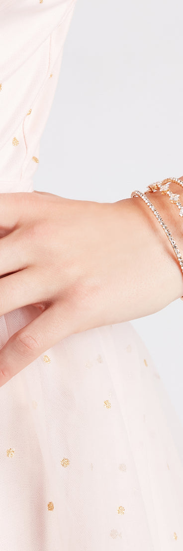 With Lovely Glam Rhinestone Bracelet as your homecoming jewelry or accessories, your 2023 Homecoming dress look will be fire!