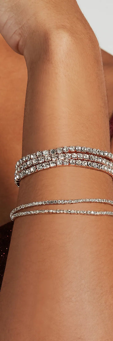 Homecoming jewelry and accessories like the Glittering Effect Five Rhinestone Stretch Bracelets provide the finishing touch to help you dazzle at HOCO 2024!