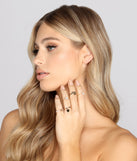 Queen Of Hearts Ring Set is a trendy pick to create 2023 festival outfits, festival dresses, outfits for concerts or raves, and complete your best party outfits!