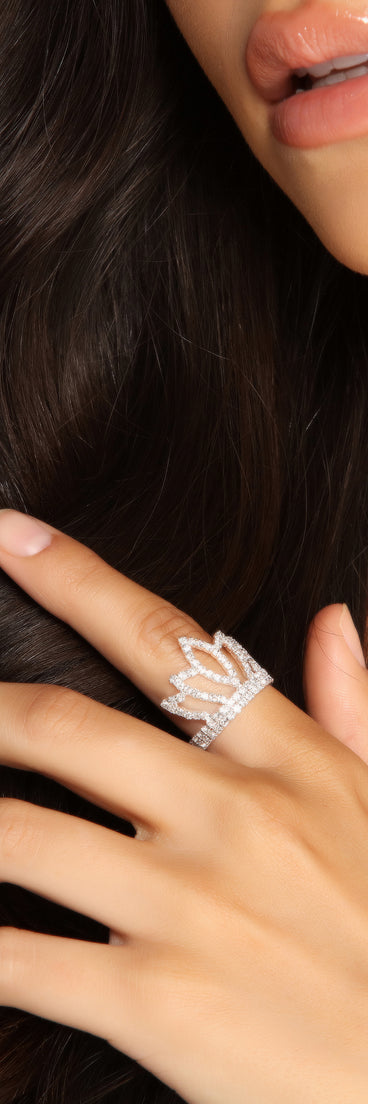 She's A Queen Rhinestone Crown-Shaped Ring