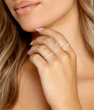 Glam Vibes Three-Pack Ring Set is a trendy pick to create 2023 festival outfits, festival dresses, outfits for concerts or raves, and complete your best party outfits!