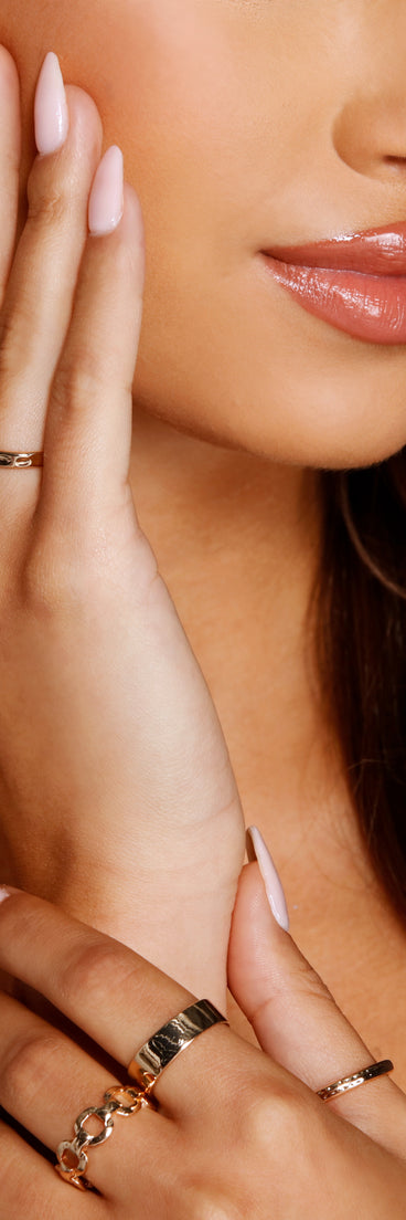 Trendy Details Variety Ring Pack is a trendy pick to create 2023 festival outfits, festival dresses, outfits for concerts or raves, and complete your best party outfits!