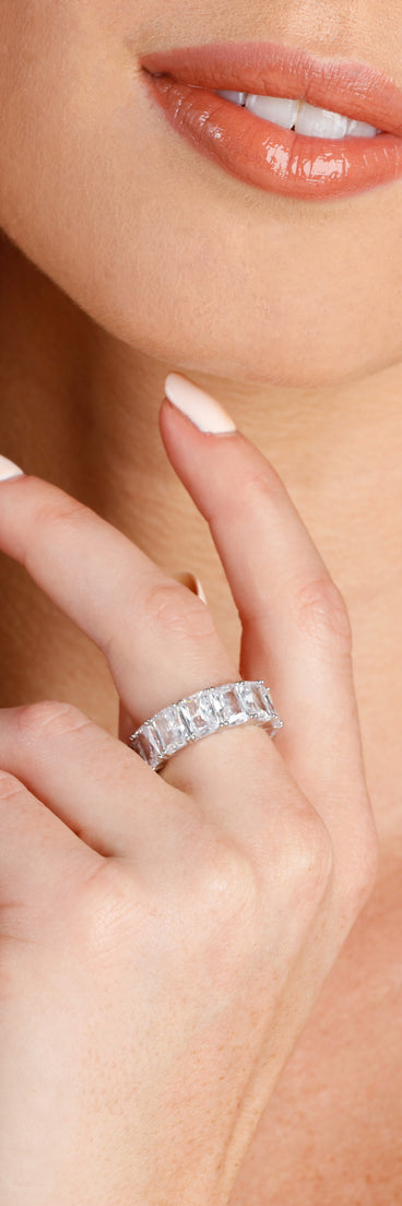 Glam Statement Faux Diamond Ring