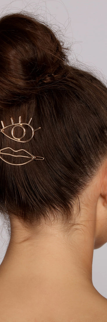 Eye And Lips Hair Clip Set is the perfect Homecoming look pick with on-trend details to make the 2023 HOCO dance your most memorable event yet!