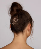 Eye And Lips Hair Clip Set is the perfect Homecoming look pick with on-trend details to make the 2023 HOCO dance your most memorable event yet!