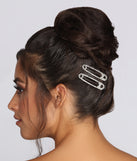 Safety Pin Barrettes is a trendy pick to create 2023 festival outfits, festival dresses, outfits for concerts or raves, and complete your best party outfits!