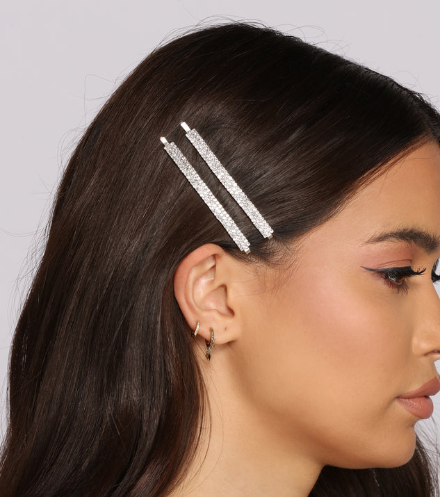 Gorgeous Sparkle Two Pack Rhinestone Bobby Pins Set creates the perfect New Year’s Eve Outfit or new years dress with stylish details in the latest trends to ring in 2023!