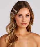 Butterfly Glamour Two Pack Bobby Pin Two Pack is the perfect Homecoming look pick with on-trend details to make the 2023 HOCO dance your most memorable event yet!