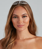 Princess Of Glam Rhinestone Tiara is the perfect Homecoming look pick with on-trend details to make the 2023 HOCO dance your most memorable event yet!